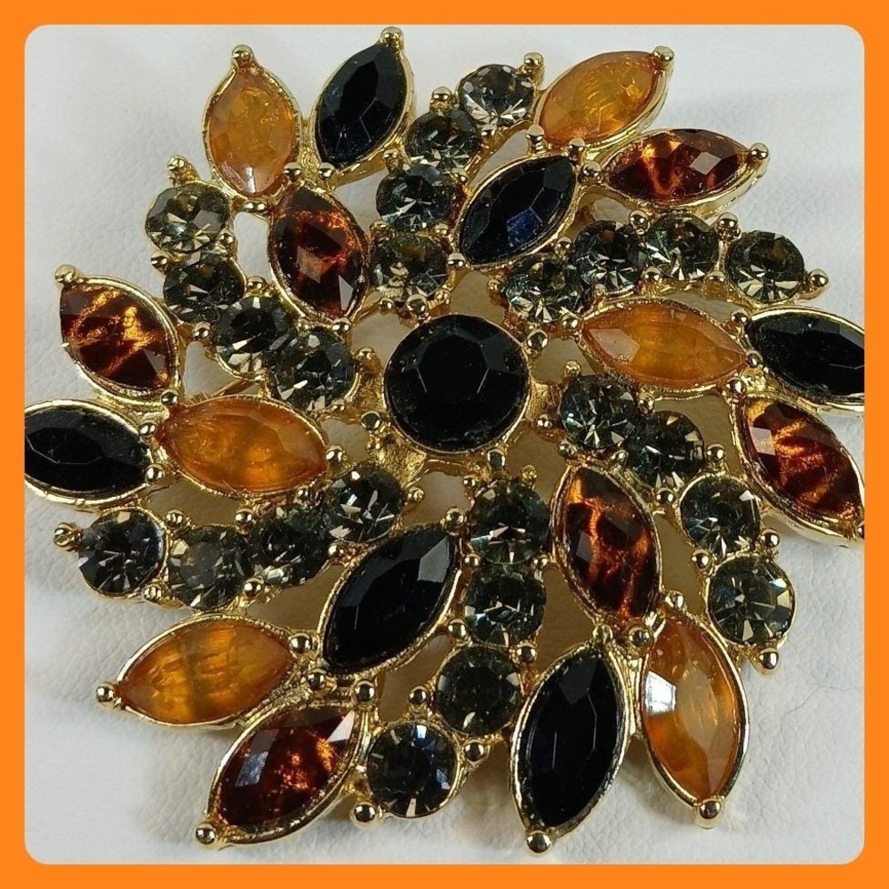 Vintage Gold Tone Sunburst Brooch Amber Black Smoky Grey Rhinestone Pin 2.25"